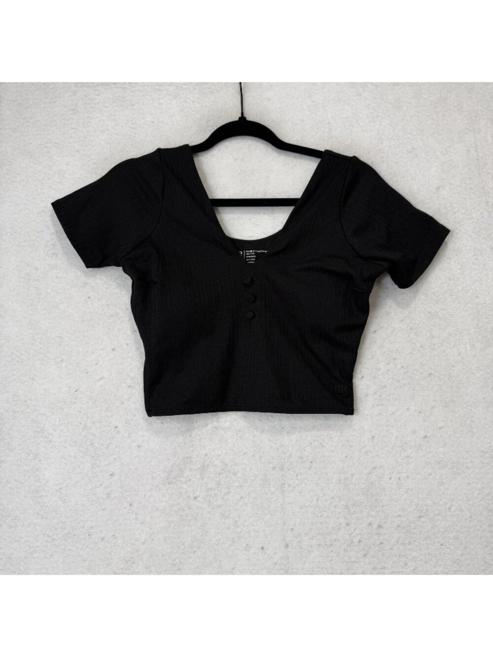 Albion Shirt Womens M Black Scoop Neck Cropped Short Sleeve Stretch Ribbed Top